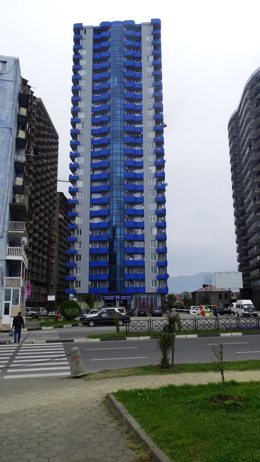 Апартаменты - Первая Линия! Batumi Exterior photo